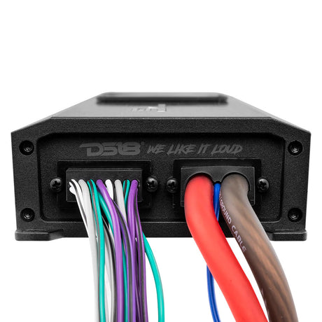 DS18 NXL 8Channel FullRange Class D MarinePowersports Amplifier  8 x 150W RMS 4Ohm
