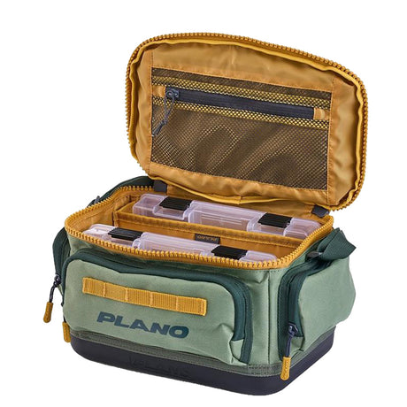 Plano Weekend Tackle Bag 3500  Moss  PLAWKND3500GBTBMOSS