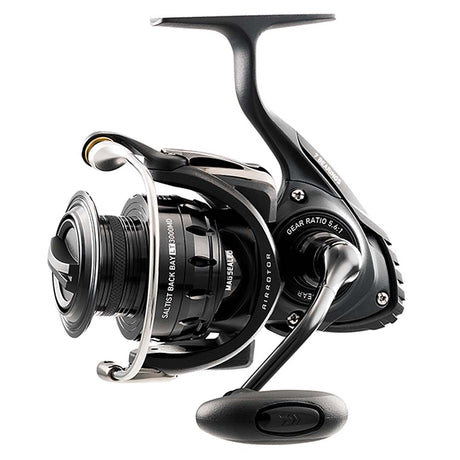 Daiwa Saltist Back Bay Spinning Reel  STTBB4000LT